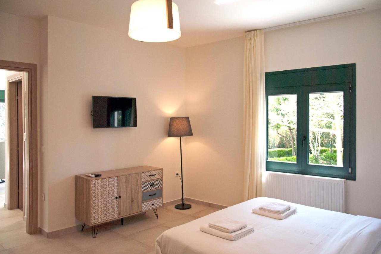 Angelbay Bungalows Agia Trias Exteriör bild
