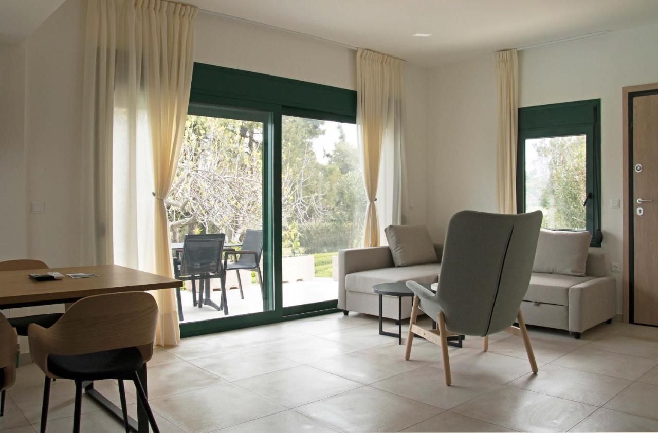 Angelbay Bungalows Agia Trias Exteriör bild