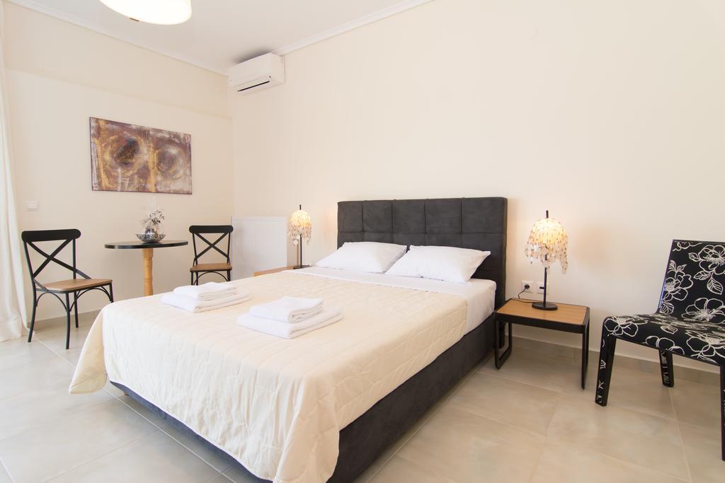 Angelbay Bungalows Agia Trias Exteriör bild